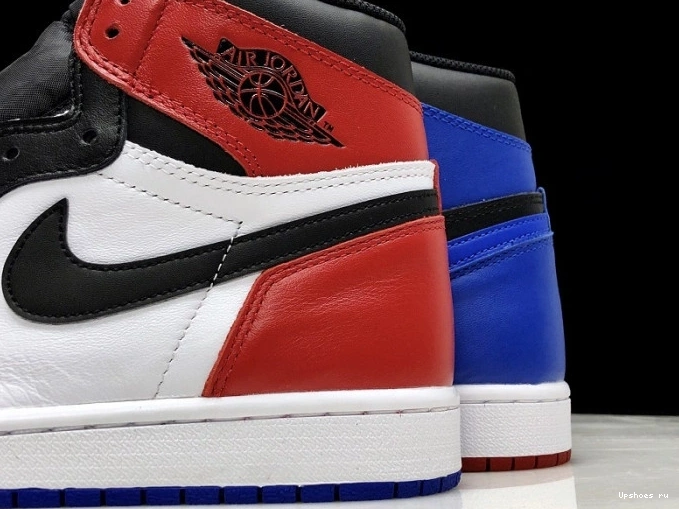 555088-026 Three 1 Jordan Air Top 0314